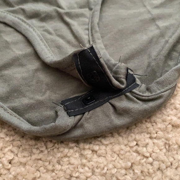 NWT Boohoo Low Scoop Bodysuit - Picture 2 of 4